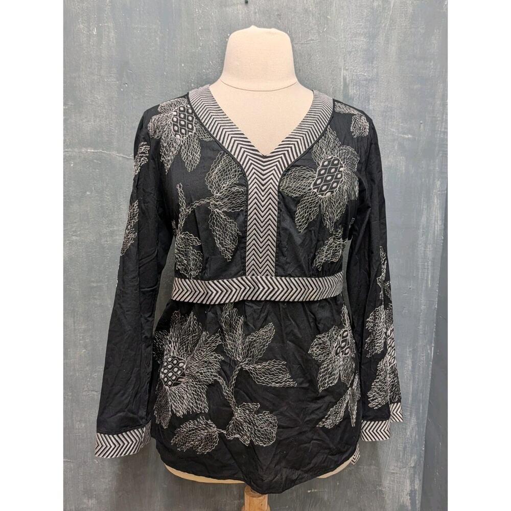 Lane Bryant Top Size 18/20 Black Floral Cotton Long Sleeve V Neck Slit Tie Waist